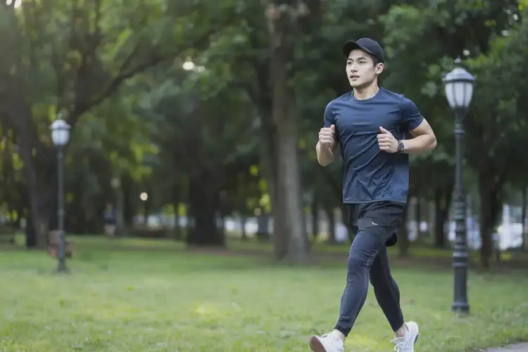 男人早餐血糖9點(diǎn)9是糖尿病嗎(圖1)