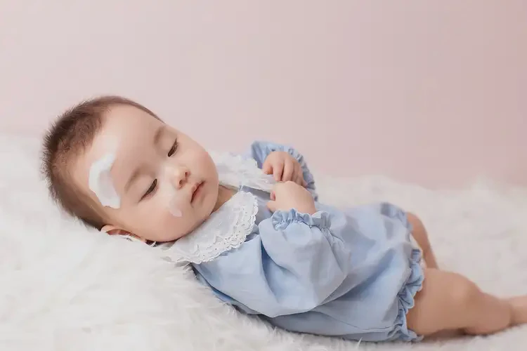 寶寶脖子上容易起濕疹不管它會(huì)自己痊愈嗎(圖3)