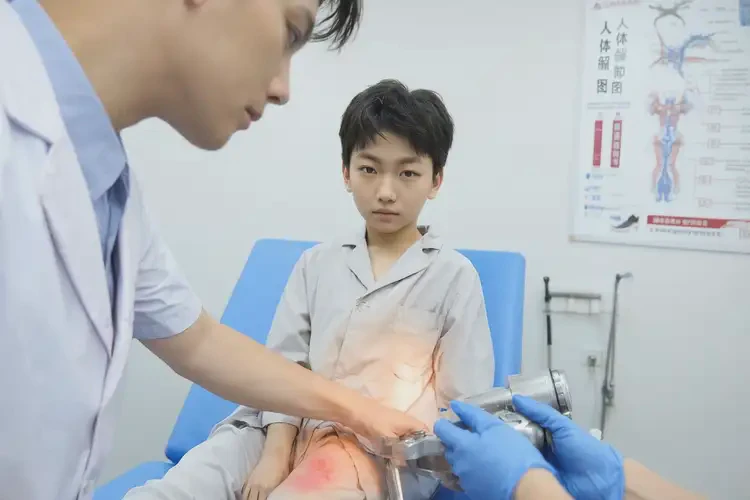 青少年肛周偶尔起湿疹不管它会自己好吗(图4)