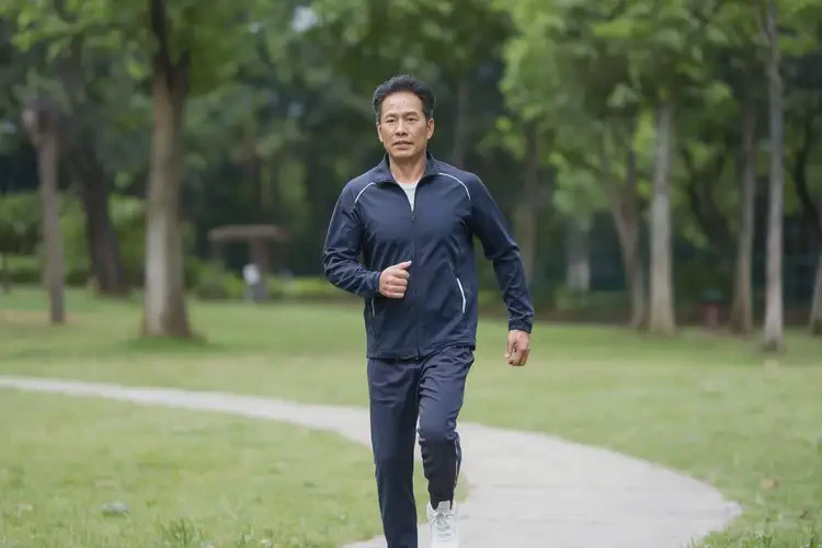 中年人中午血糖4點6是糖尿病嗎(圖2)