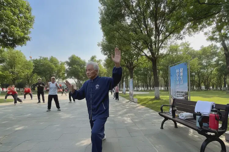 老年人早上空腹血糖15點(diǎn)1是糖尿病嗎(圖1)