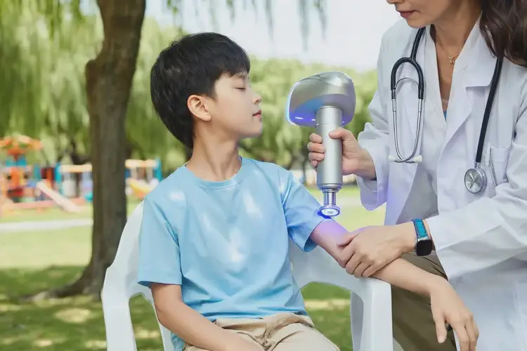 少兒屁股上偶爾長濕疹能夠徹底治愈嗎(圖2)