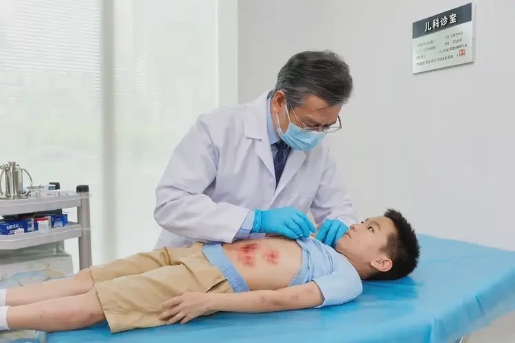 兒童肚子偶爾起濕疹可不可以徹底自愈(圖1)