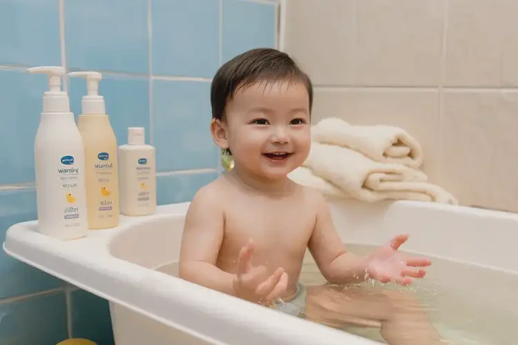 小兒脖子上有濕疹可以徹底自愈嗎(圖4)