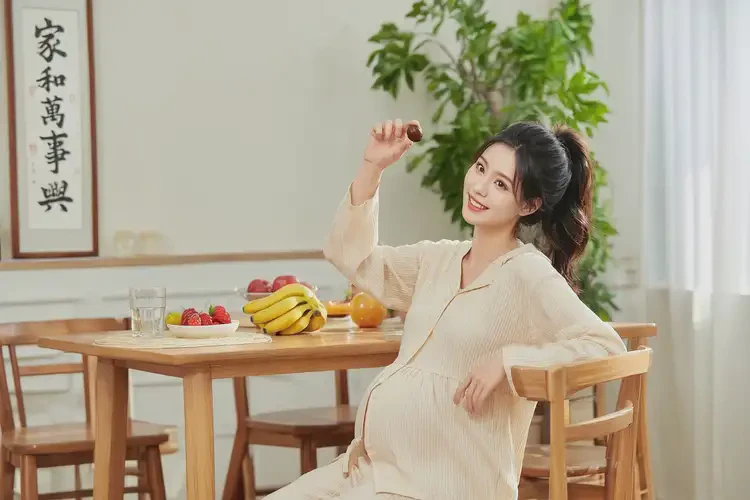 懷孕九個半月可以吃酸角果嗎(圖1)