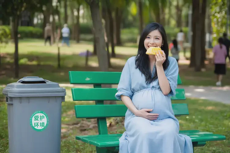 懷孕14周吃菠蘿可以嗎(圖1)