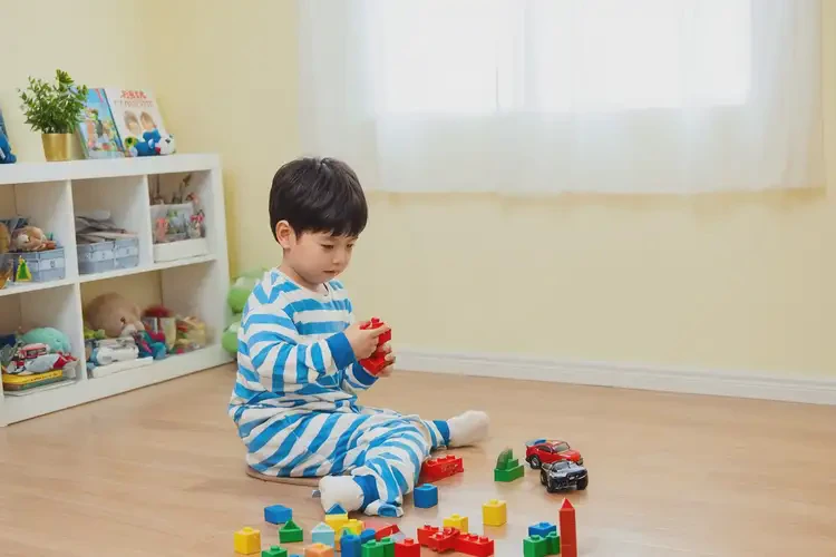 小兒腳上經(jīng)常長(zhǎng)濕疹能夠徹底治愈嗎(圖1)