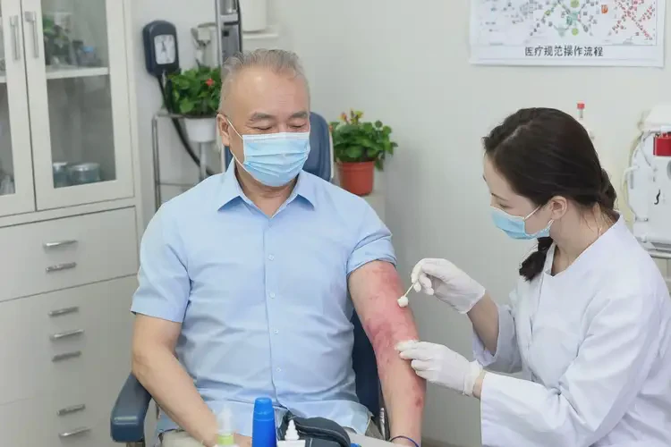 男性手臂出濕疹可不可以徹底自愈(圖3)