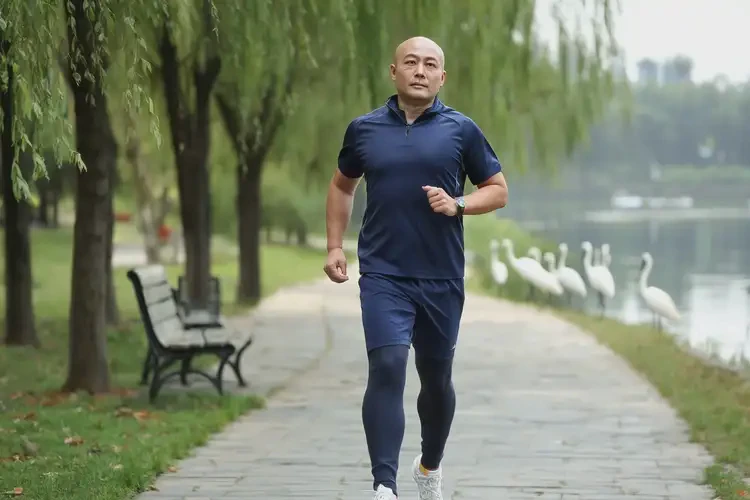 中年人中餐血糖8(圖1)