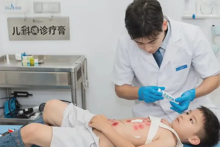 小孩肚子偶爾起濕疹能夠徹底治愈嗎(圖3)