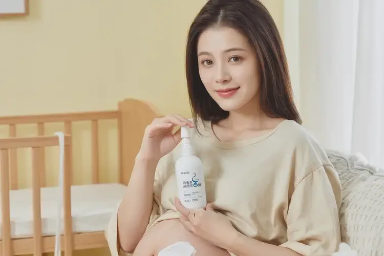 哺乳期媽媽肚子上容易長濕疹能徹底自愈嗎(圖2)