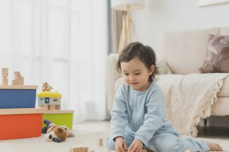 孩子手臂上偶尔长湿疹可以彻底自愈吗(图1)