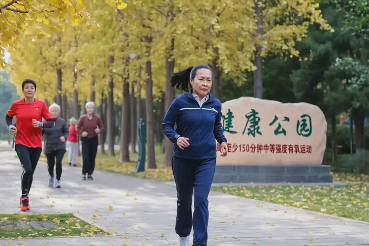 女性早餐血糖9(图1)