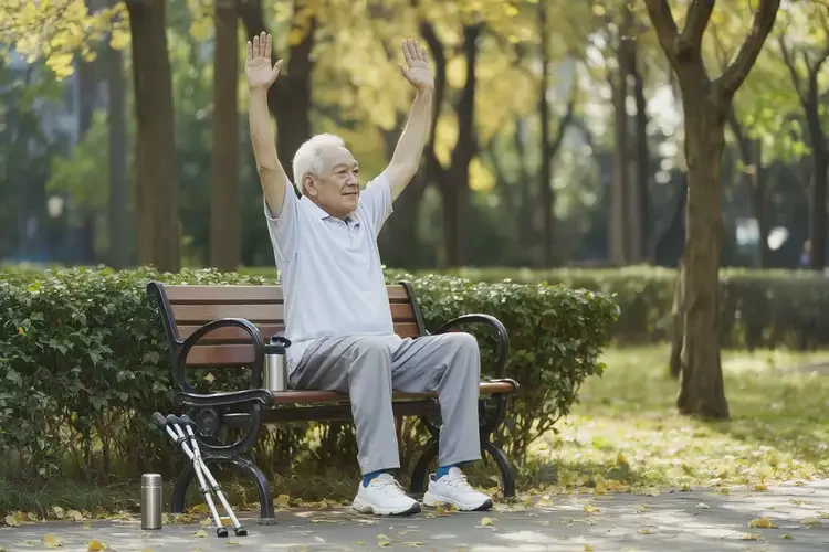 老年人肛周经常长湿疹不管它会自己自愈吗(图1)