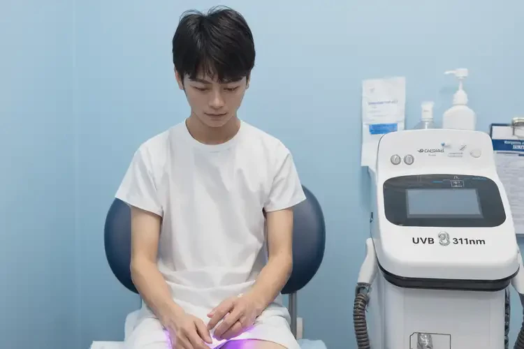 男生大腿上出湿疹能够彻底治愈吗(图1)