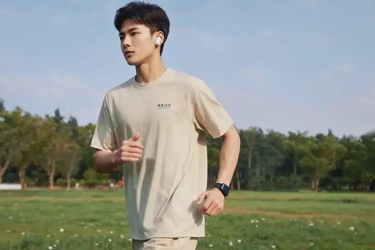 大學(xué)生脖子上容易長濕疹能不能徹底自愈(圖1)