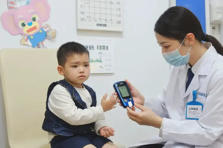 兒童早上血糖30(圖1)