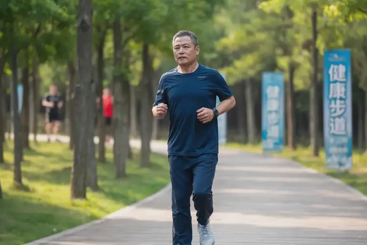 中年人下午血糖14点0是糖尿病吗(图1)