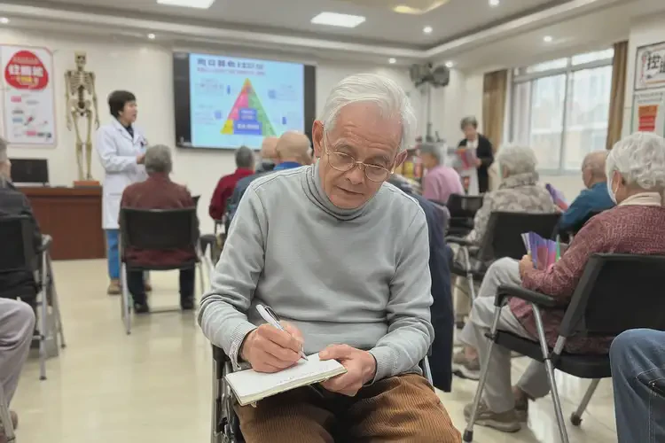 老年人早上空腹血糖16(圖1)