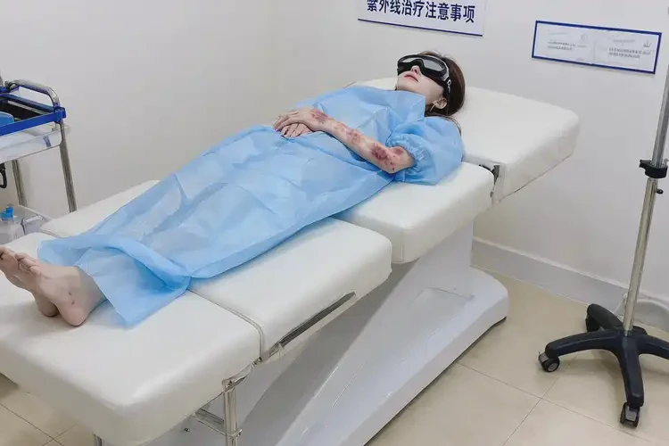 女人全身出濕疹能夠徹底治愈嗎(圖2)