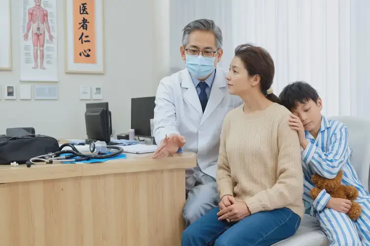 小孩面部經(jīng)常起濕疹不管它會(huì)自己自愈嗎(圖2)