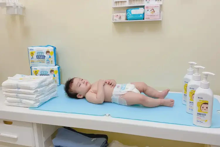 嬰幼兒肛周起濕疹能夠徹底治愈嗎(圖1)