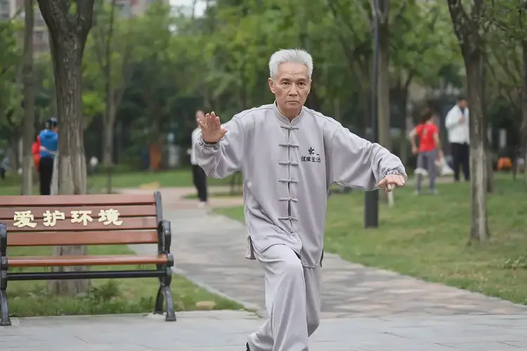 老年人下午血糖17(圖1)