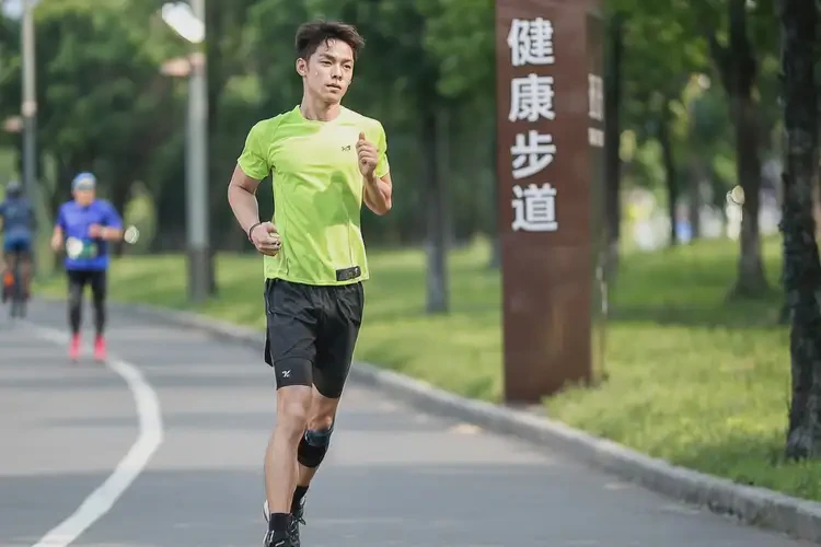 年輕人晚上血糖13(圖1)