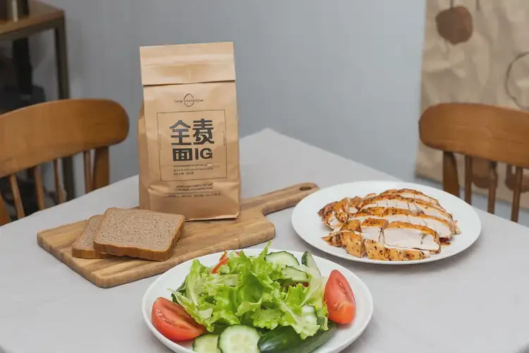 年輕人晚餐血糖25(圖1)