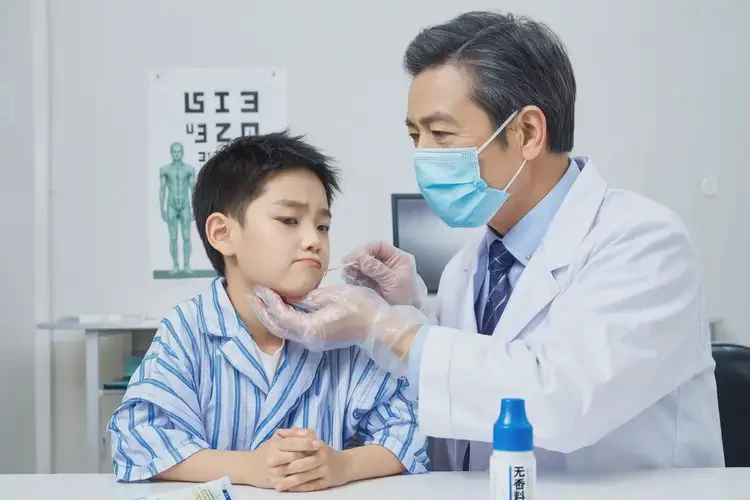 小孩面部經(jīng)常起濕疹不管它會(huì)自己自愈嗎(圖3)