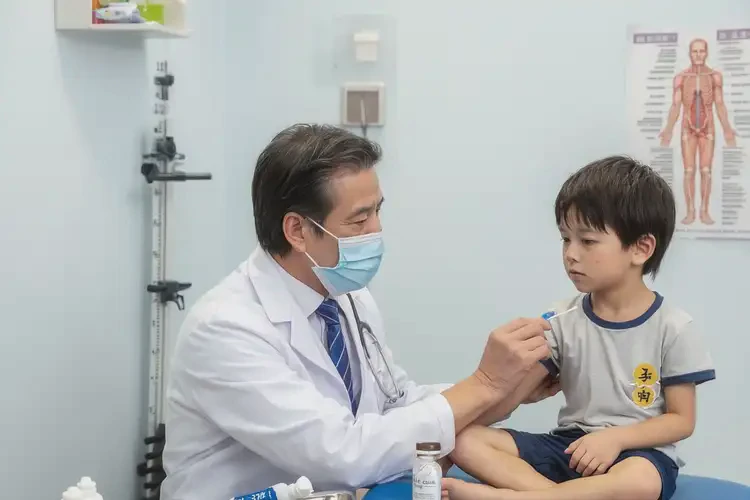 小孩四肢經(jīng)常起濕疹可以徹底自愈嗎(圖3)