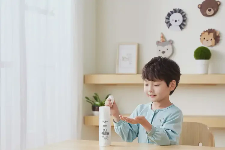 小孩身上經(jīng)常起濕疹可不可以徹底自愈(圖2)