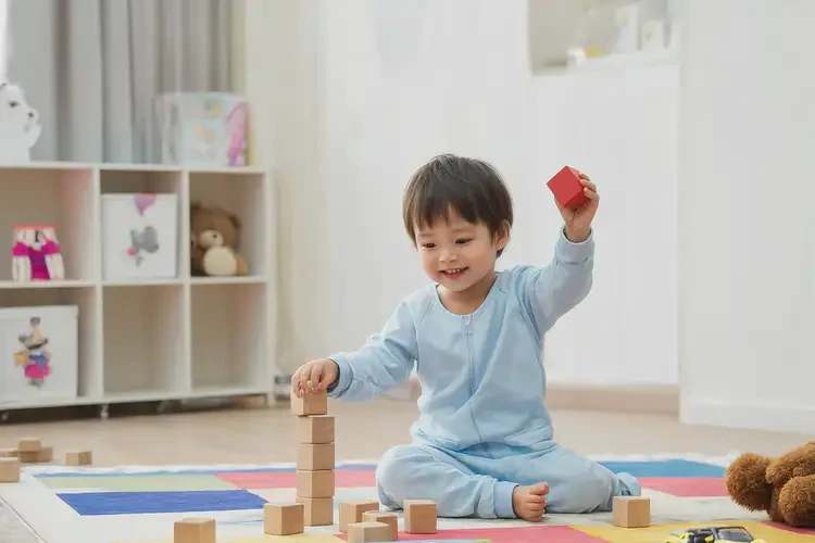 幼兒面部經(jīng)常起濕疹能夠徹底治愈嗎(圖1)