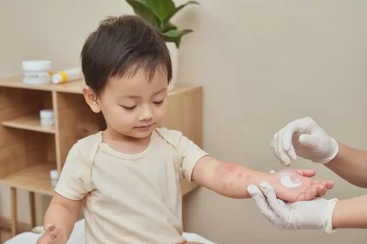 少兒手上偶爾起濕疹能靠自己自愈嗎(圖2)