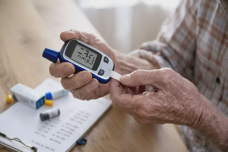 老年人下午血糖13點6是糖尿病嗎(圖4)