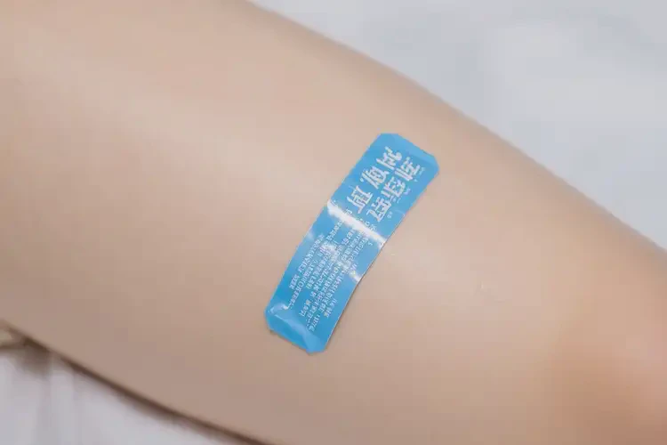 小孩小腿容易起濕疹可以徹底自愈嗎(圖4)