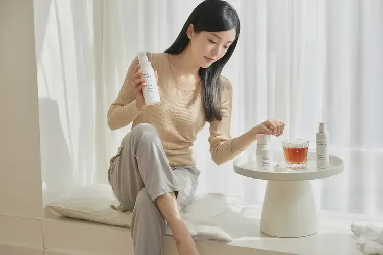 女性手臂上容易起濕疹不管它會自己自愈嗎(圖2)