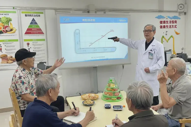 老年人空腹血糖20(圖1)