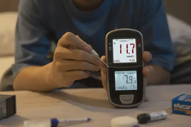 年輕人晚上血糖11點7是糖尿病嗎(圖4)