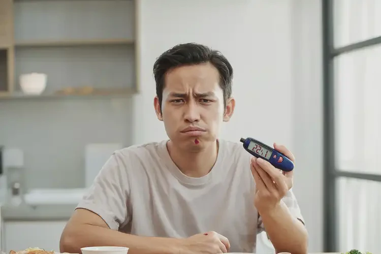 年轻人中餐血糖22(图1)