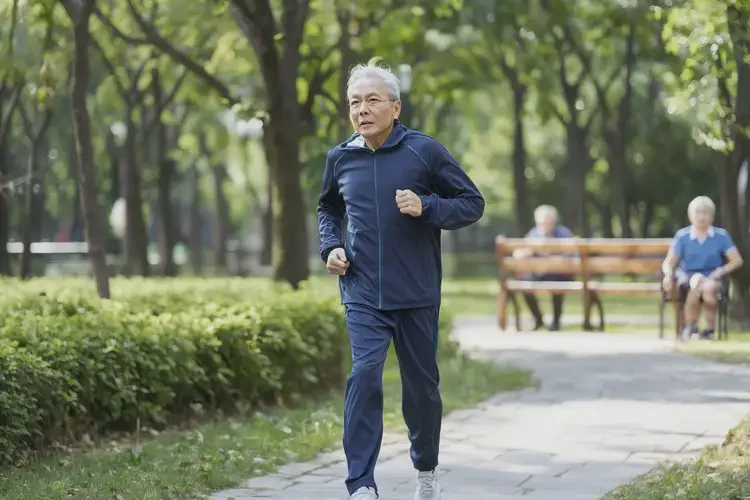 老年人晚上血糖12點(diǎn)1意味著什么(圖2)