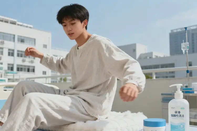 大學(xué)生屁股上出濕疹能徹底自愈嗎(圖2)