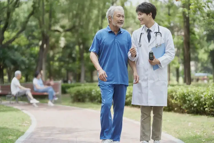 中老年人早上血糖9(图1)