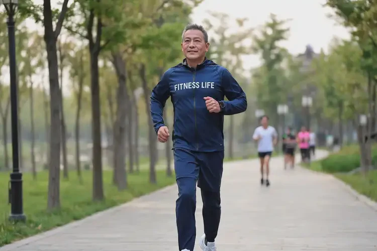 中年人早餐血糖6点7是糖尿病吗(图3)