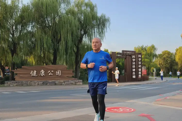 中年人早上血糖4點4是糖尿病嗎(圖4)