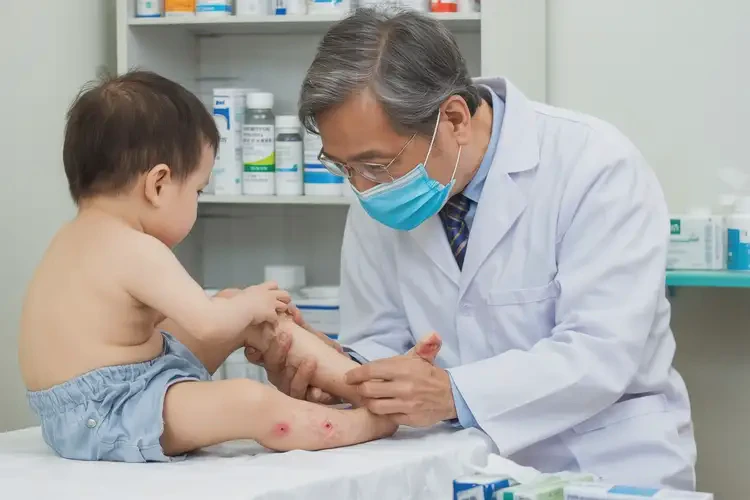 幼兒小腿上偶爾起濕疹能靠自己自愈嗎(圖1)