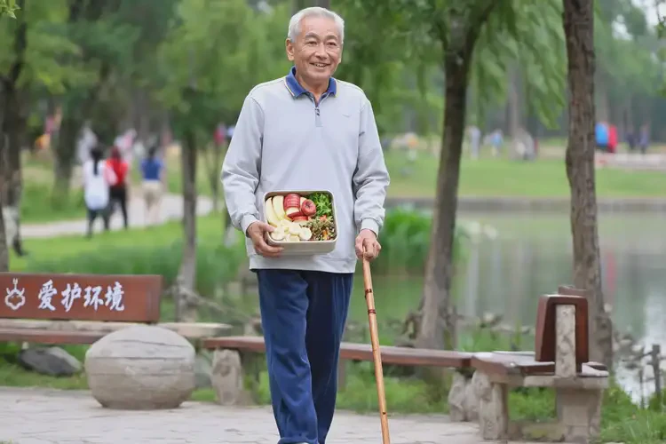 老年人中餐血糖13點9意味著什么(圖2)
