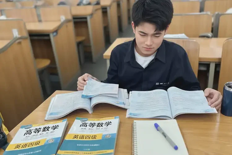 大学生屁股起湿疹可不可以彻底自愈(图4)