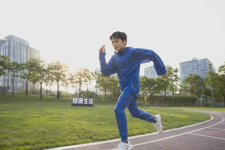 青少年中午血糖17(图1)