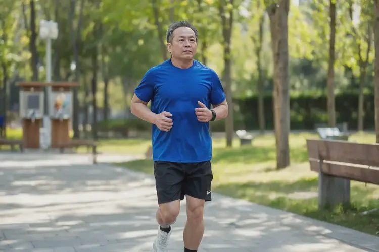 中年人睡前血糖24(图1)